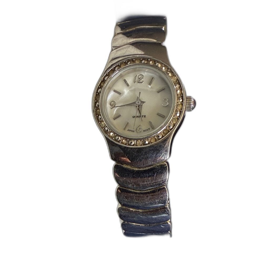 Silver Women's Quartz Watch